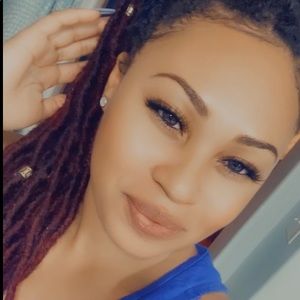 Meet your Posher, Marion